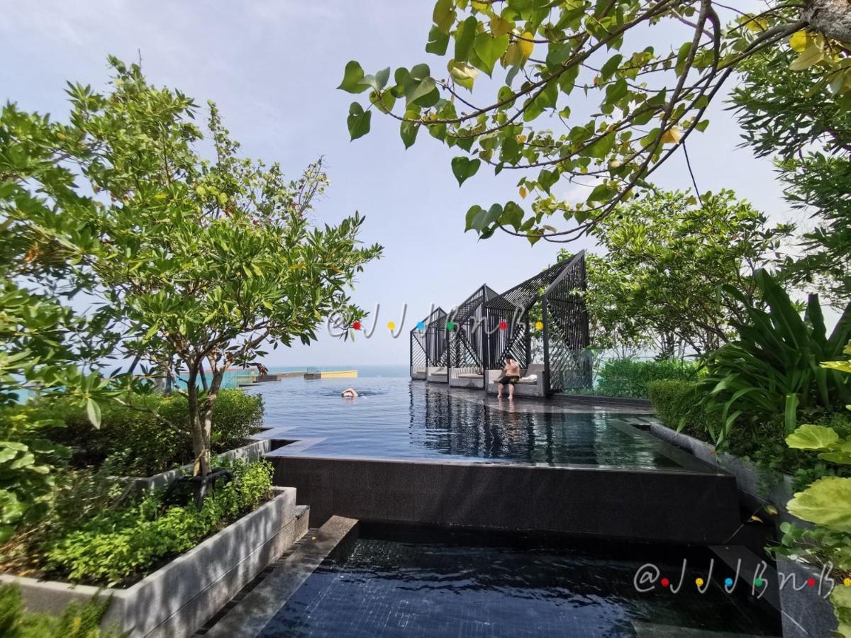 Edge Central Pattaya By Jjj Extérieur photo