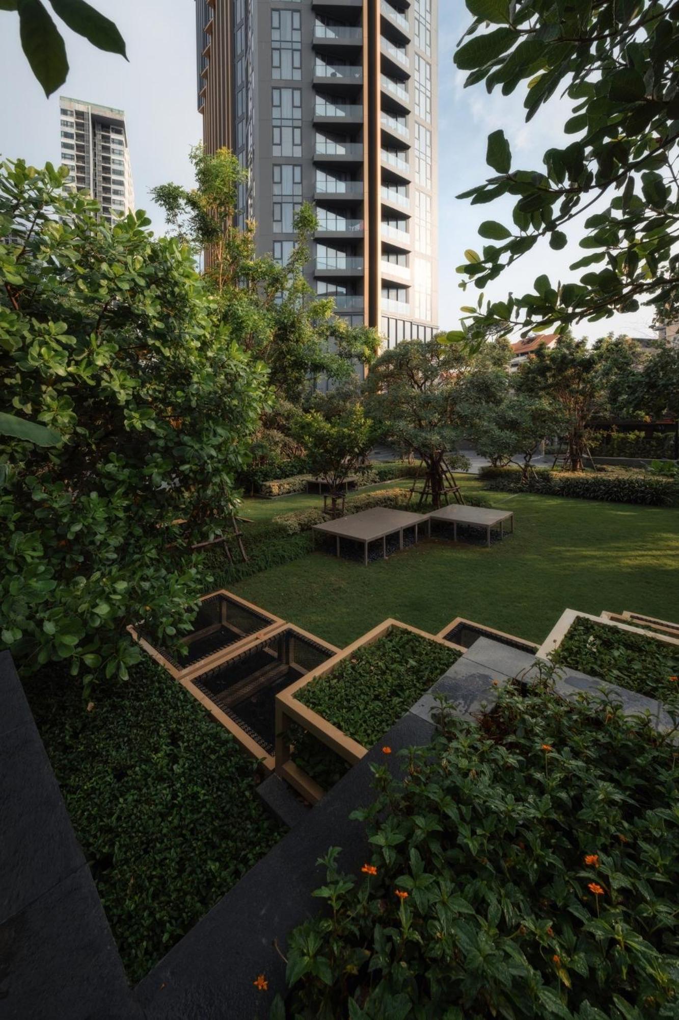 Edge Central Pattaya By Jjj Extérieur photo